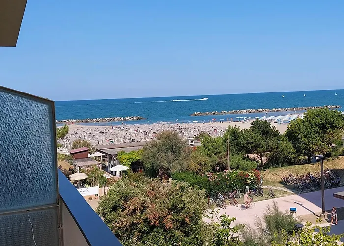Astor Otel Lido di Classe