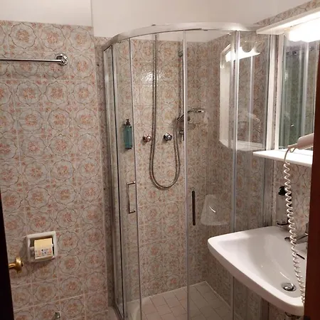 Hotell Astor Lido di Classe