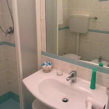 Astor Hotel 3*