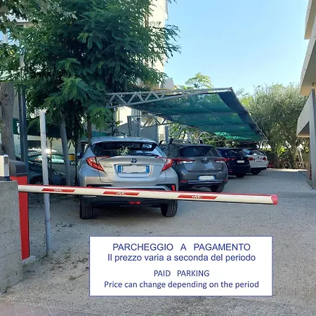 Ξενοδοχείο Astor 3*