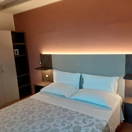 Astor Hotel 3*