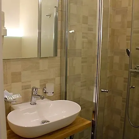 Astor Hotell 3*