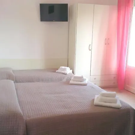 Astor Hotel 3*