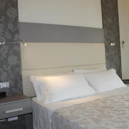 Hotell Astor 3*